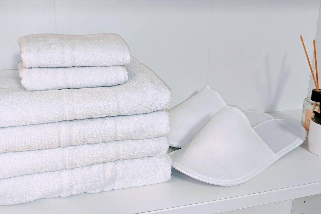 Cosy One Bedroom Flat With Free Parking & Wifi Клуж-Напока Екстер'єр фото